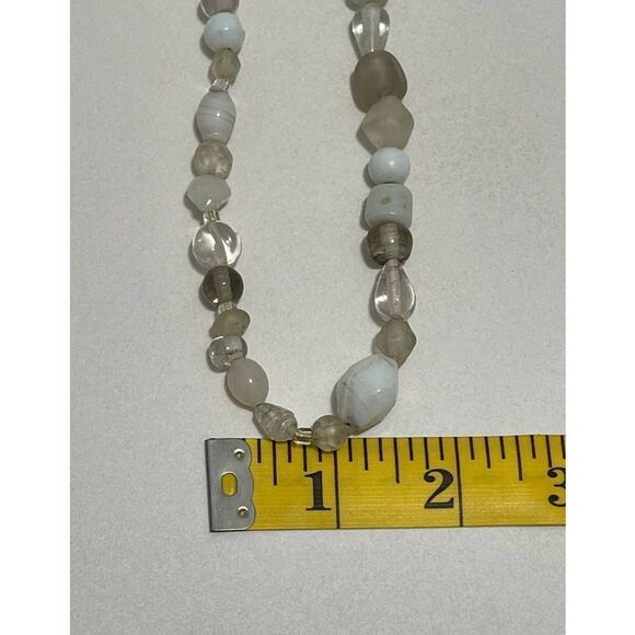 Long Beaded Statement Fashion Necklace White Green - Picture 9 of 11